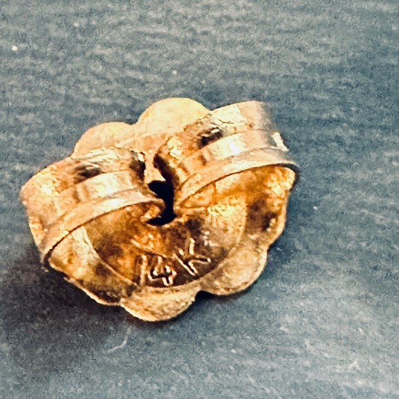 Tiffany & Co .30tcw in Platinum (PT950) Diamond by the Yard Like NEW! - Picture 6 of 16